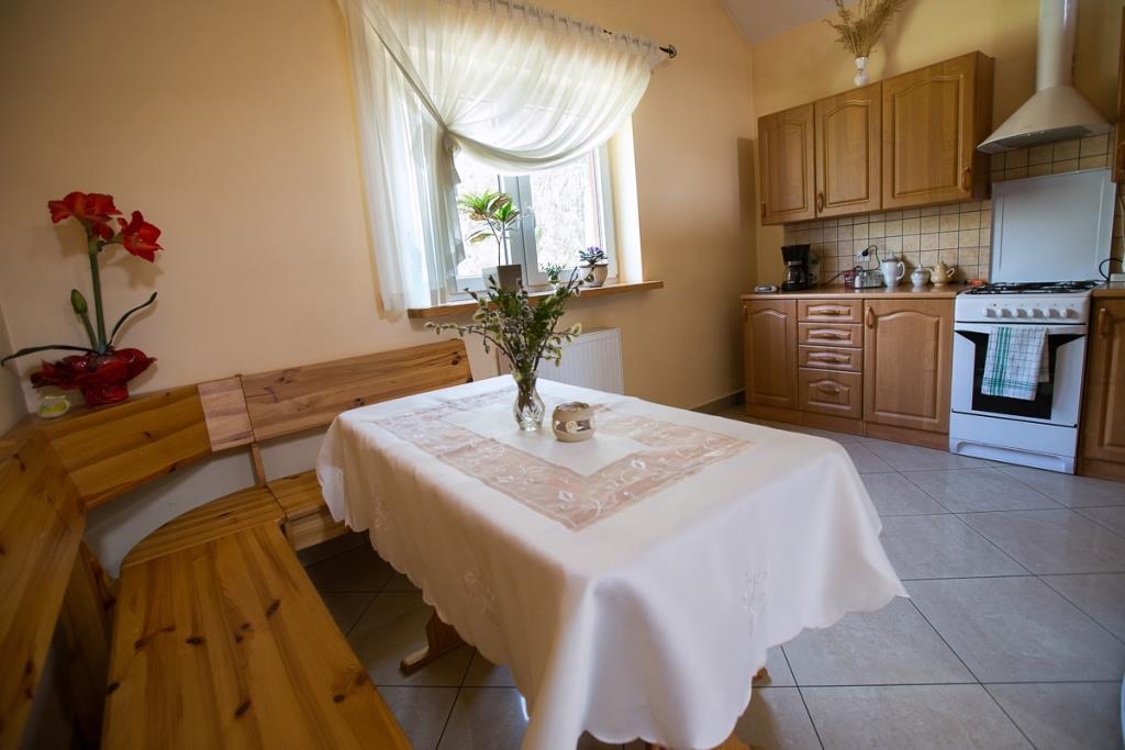 Pokoje Goscinne Na Skraju Puszczy Pogorzelce Extérieur photo